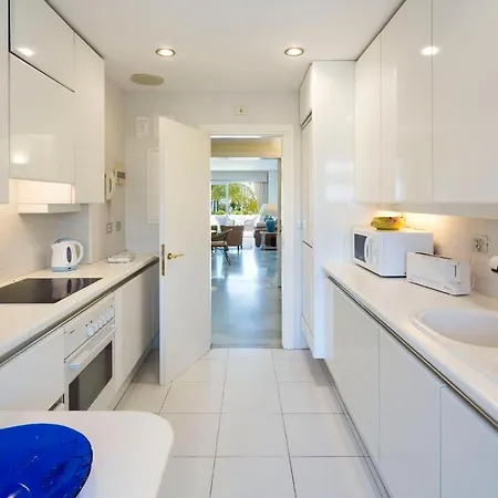 アパート Granados I, Puerto Banus,