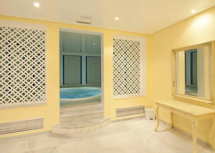 Granados I, Puerto Banus, *