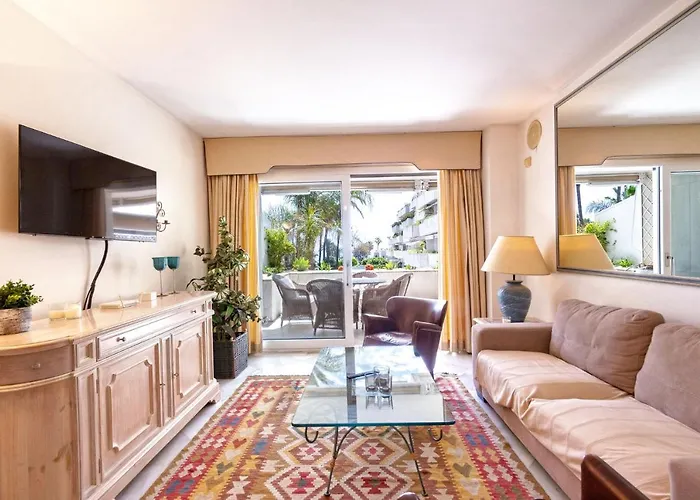 Granados I, Puerto Banus, * マルベーリャ